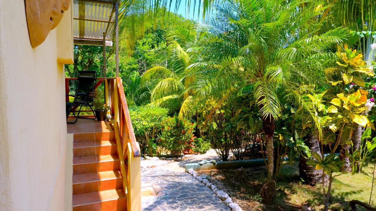 Hotel Casa Sabina Puerto Carrillo Esterno foto